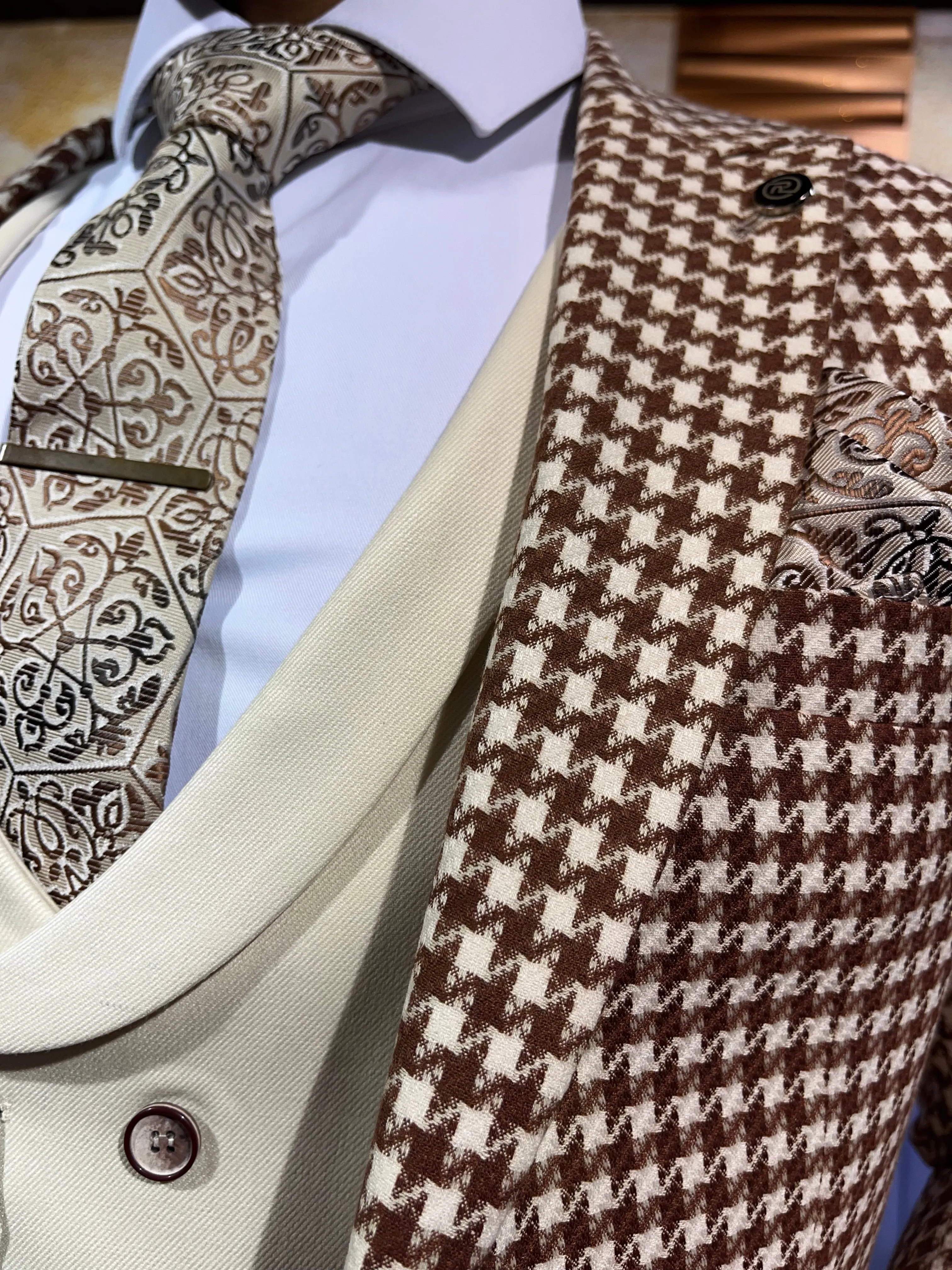 Cancun - Tan/Cream 3 Piece Suit
